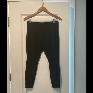 J. Jill Stretch Ponte Knit Ankle Zipper Leggings, Black, Size Petite S